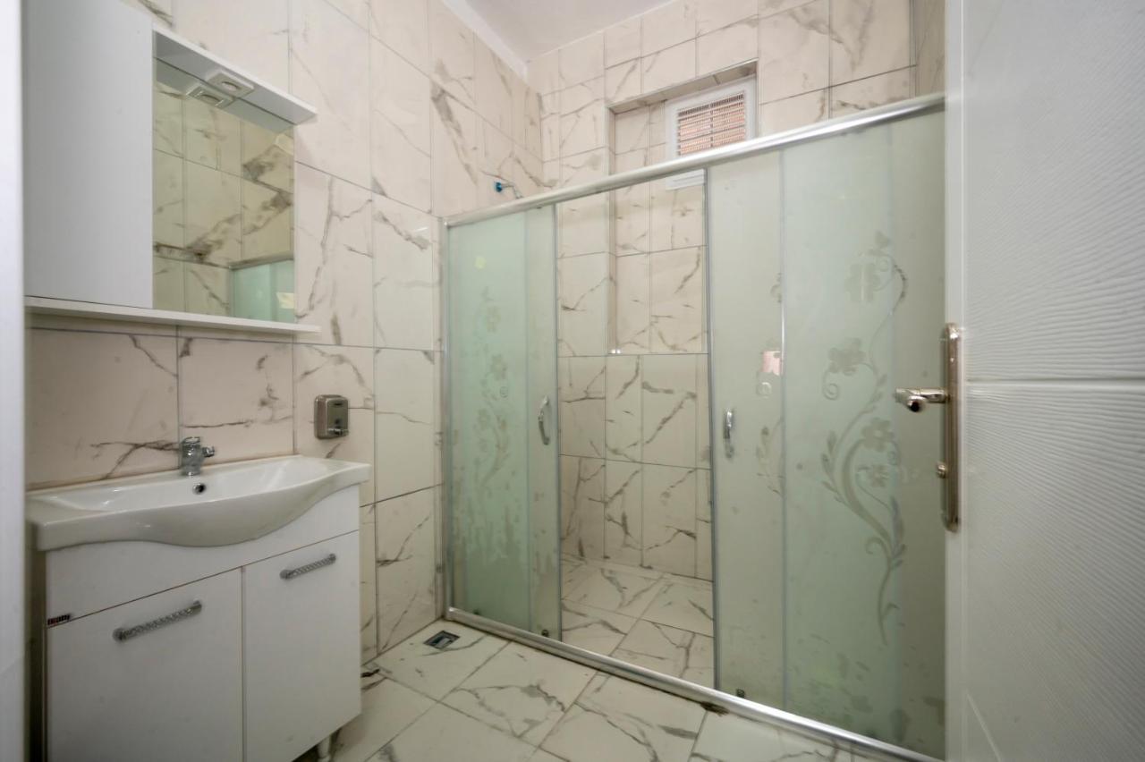 Xalila Hostel & Cafe Ladies Room Istanbul Exterior photo